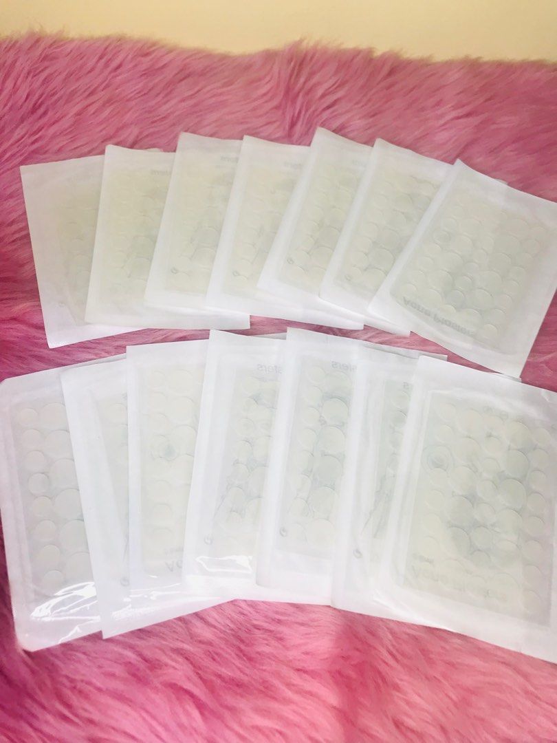 Pimple Patch/Acne Patch (Category: Face Care) located in Quezon City. Submitted by preciouszeronenine (Listing ID 1251857626, Image 2). Description: Pimple Patches / Acne Treatment to prevent bacteria. 36 patches Waterproof 36months Shell life Anti Bacteria . Rapidly absorb wound exudate. Suitable for those prone to Acne/Pimples .