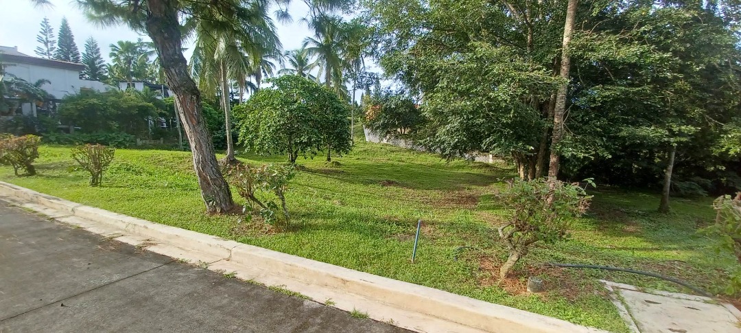(Category: ) located in . Submitted by bethroserealty (Listing ID 1215885148, Image 1). Description: .