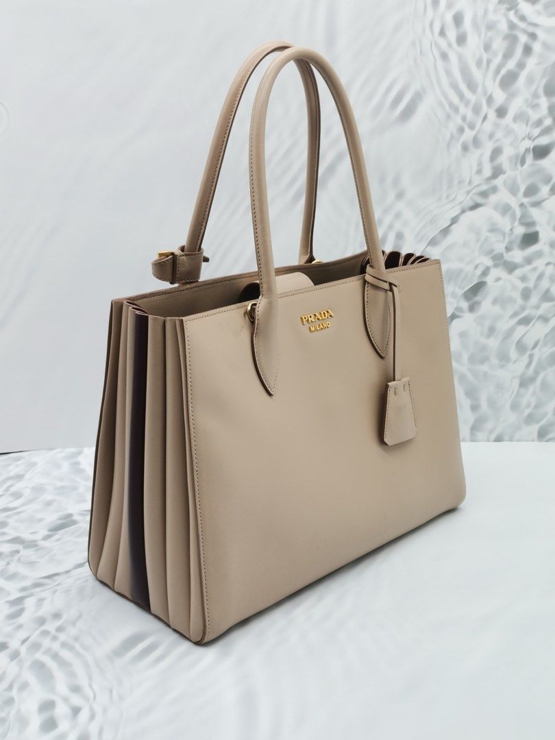 Prada 2025 bibliotheque medium