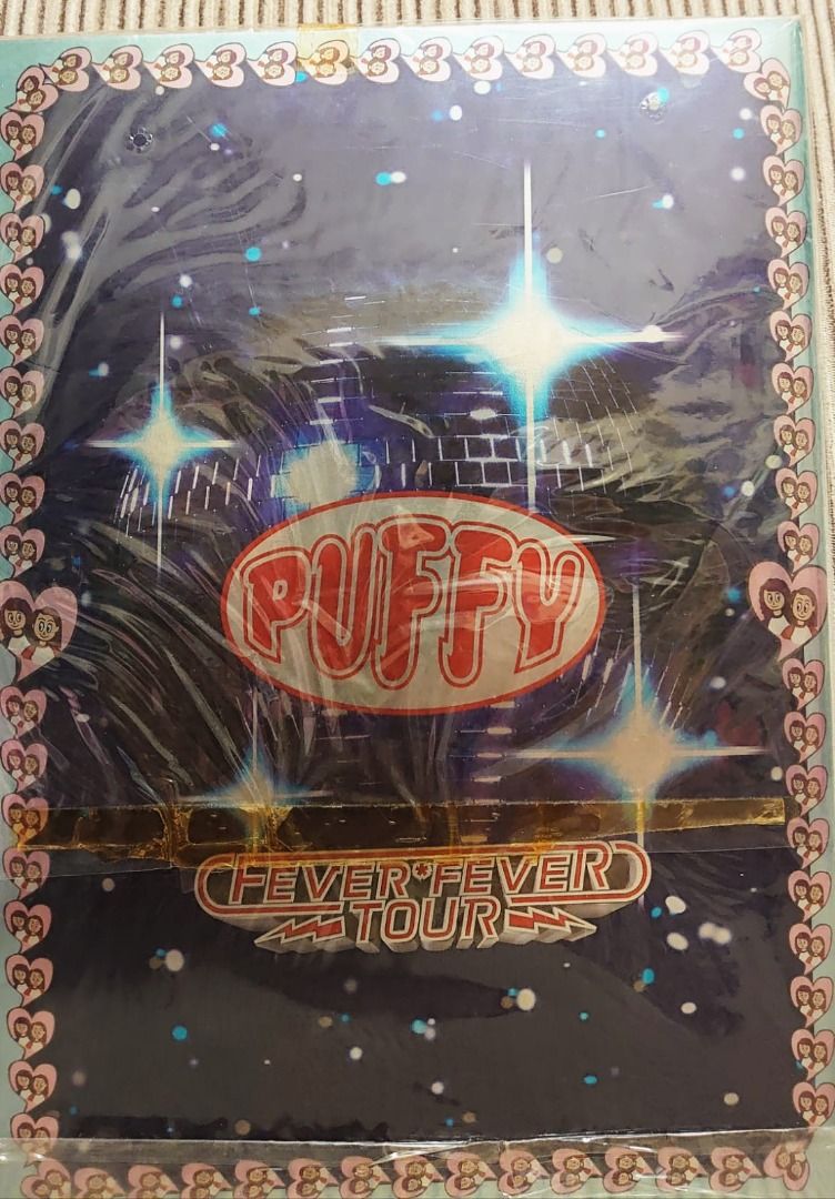 帕妃Puffy 香港演唱會場刊兩本(有野送), 興趣及遊戲, 收藏品及