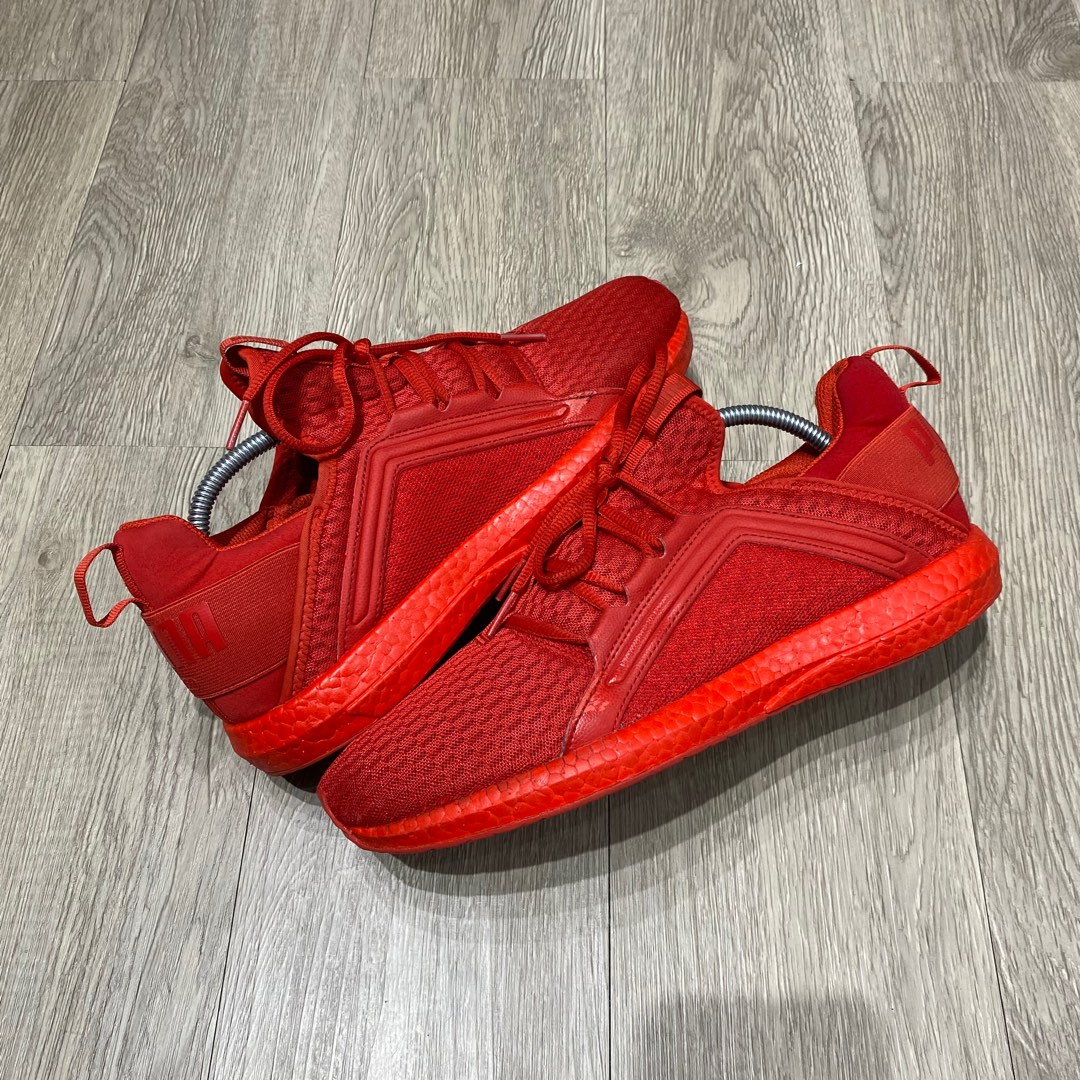 Puma mega store nrgy red