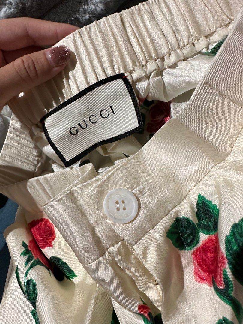 Gucci sales rose pants