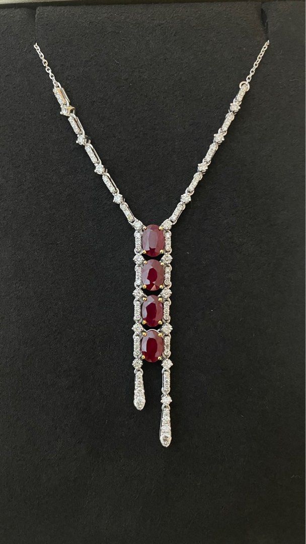 Cartier shop ruby necklace