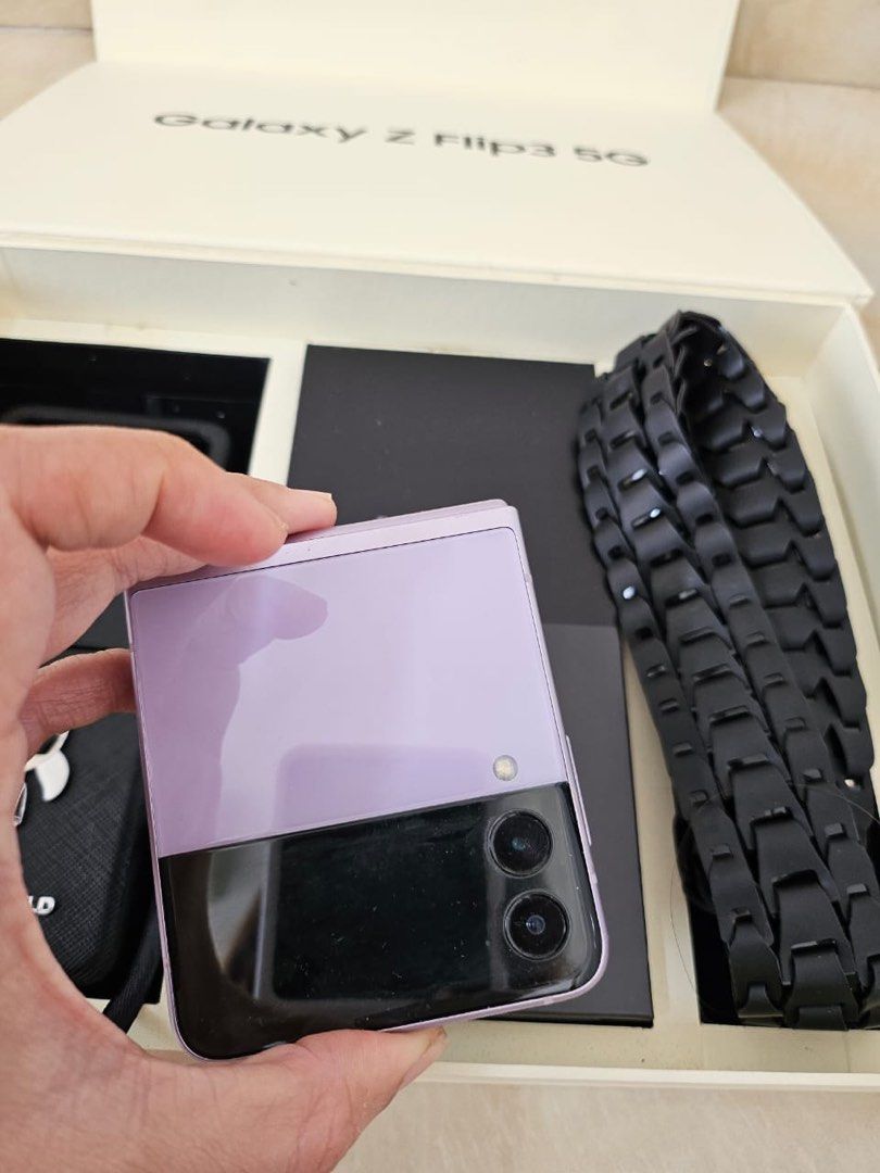 samsung galaxy z flip 3 bts