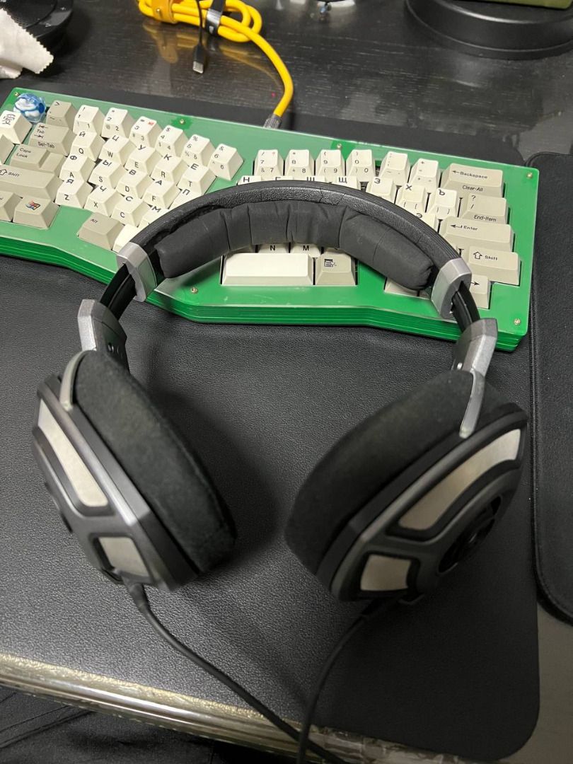 Sennheiser hd 700 for sale 2025