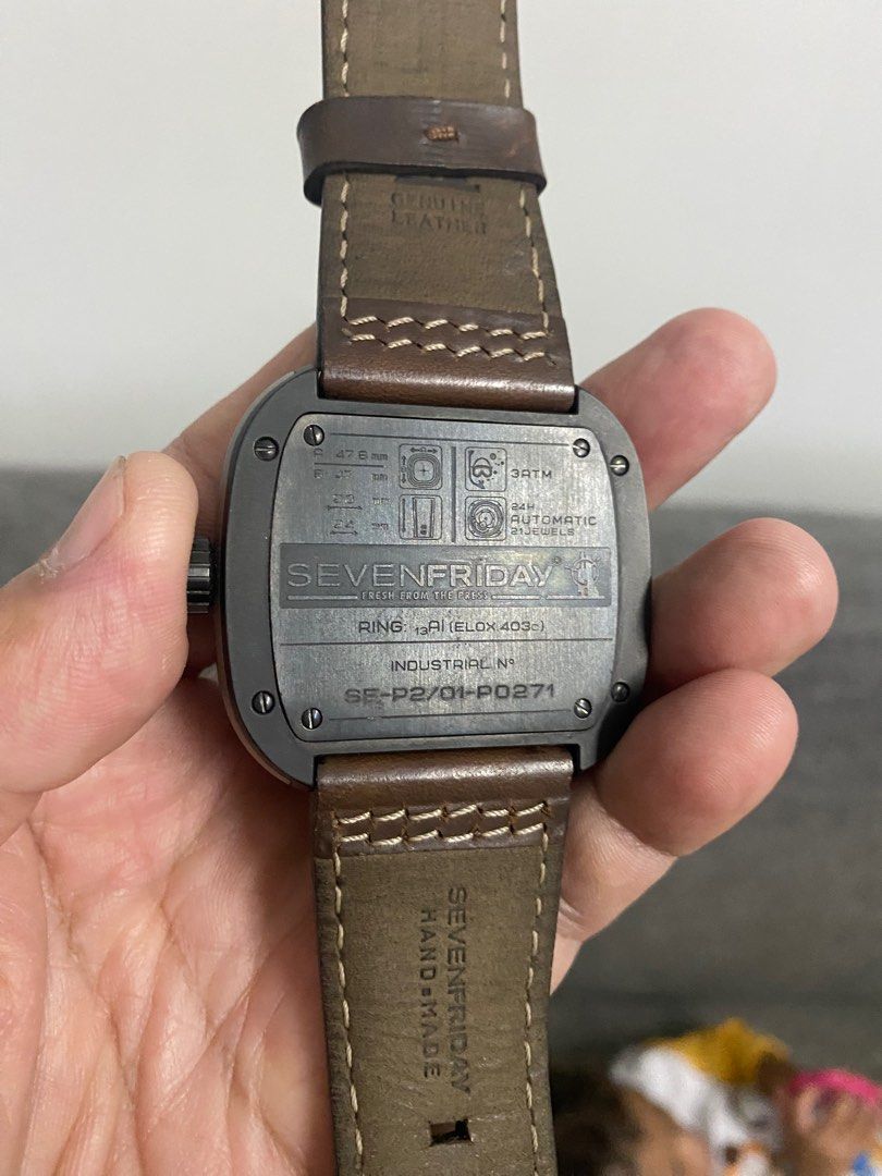 Sevenfriday movement store
