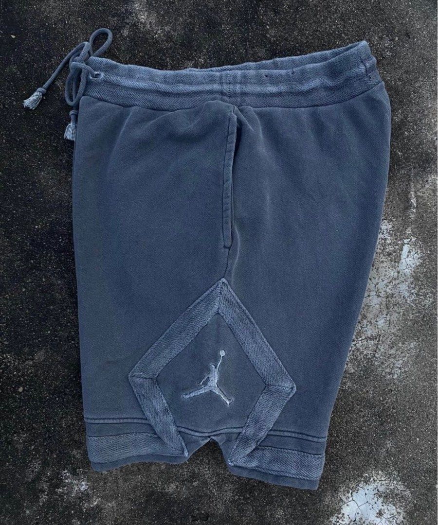 Jordan washed diamond fleece shorts online