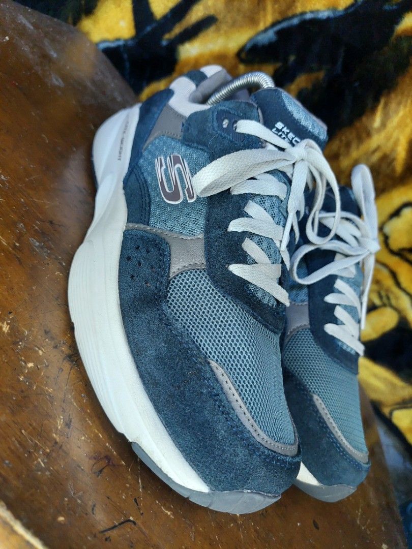 Size 9 deals womens skechers