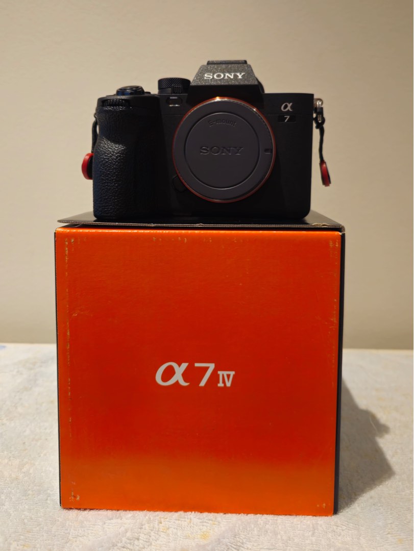 Sony A7M4 camera body / 7m4 A7IV, Photography, Cameras on Carousell