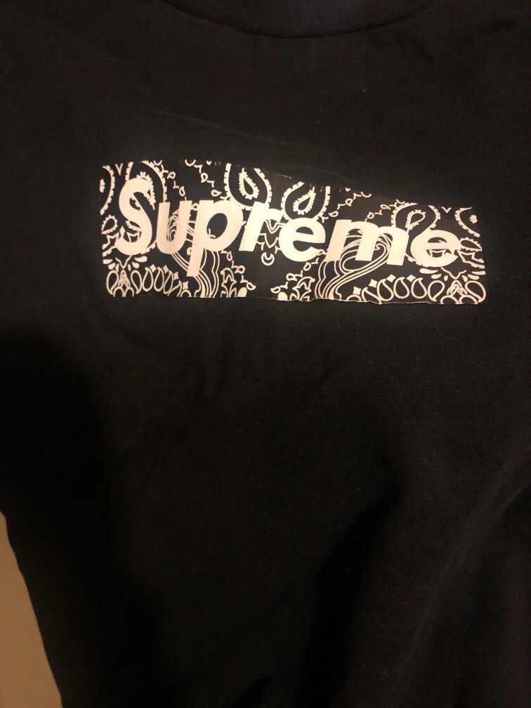正品平賣supreme 黑色腰果花tee sizeXL, 男裝, 上身及套裝, T-shirt