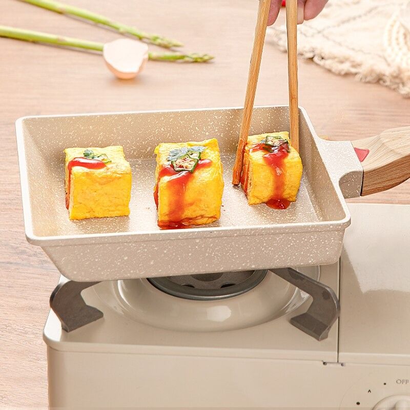 https://media.karousell.com/media/photos/products/2023/8/30/tamagoyaki_fried_egg_pancake_t_1693410301_1482a334_progressive