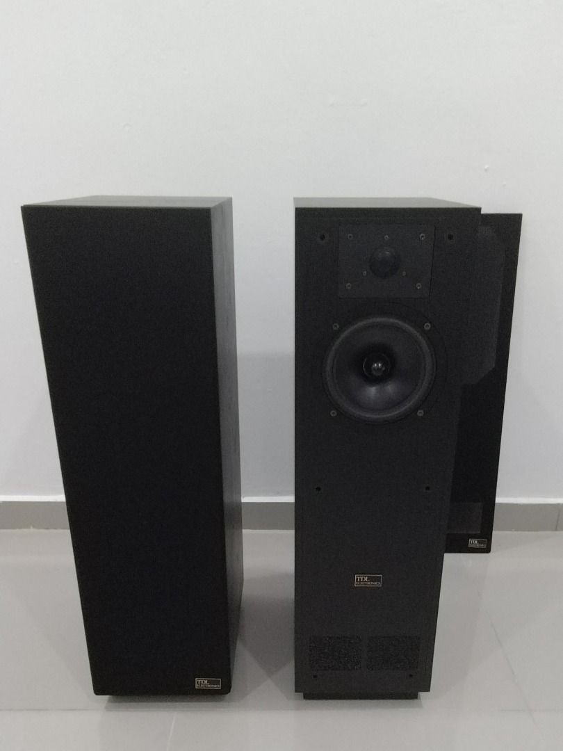 Tdl studio 0.5 top