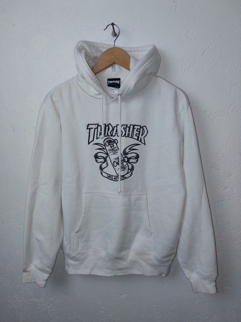 Thrasher hoodie medium Men s Fashion Coats Jackets and
