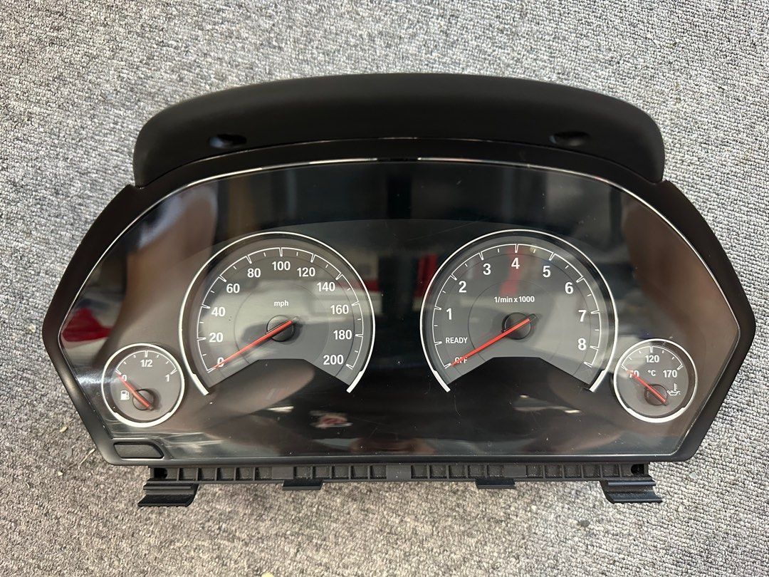 used 2014 BMW M4 Odometer MPH, 汽車配件, 電子配件- Carousell