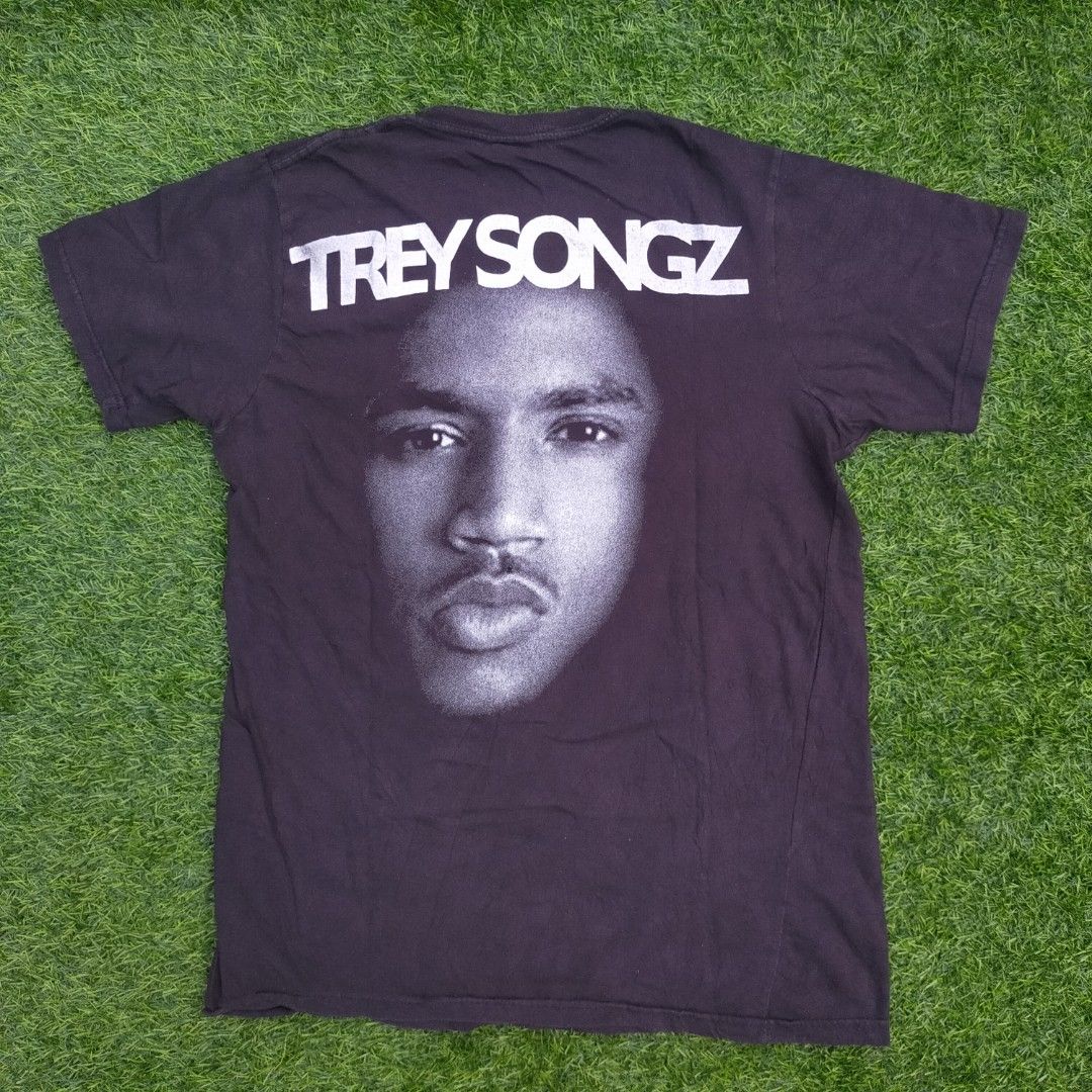 Usher x Trey Songz (Category: Tshirts & Polo Shirts ) located in San Fernando. Submitted by graileditemsph (Listing ID 1251966227, Image 2). Description: Usher X Trey Songz Small QuailHollow Tag 18.5/25.5.