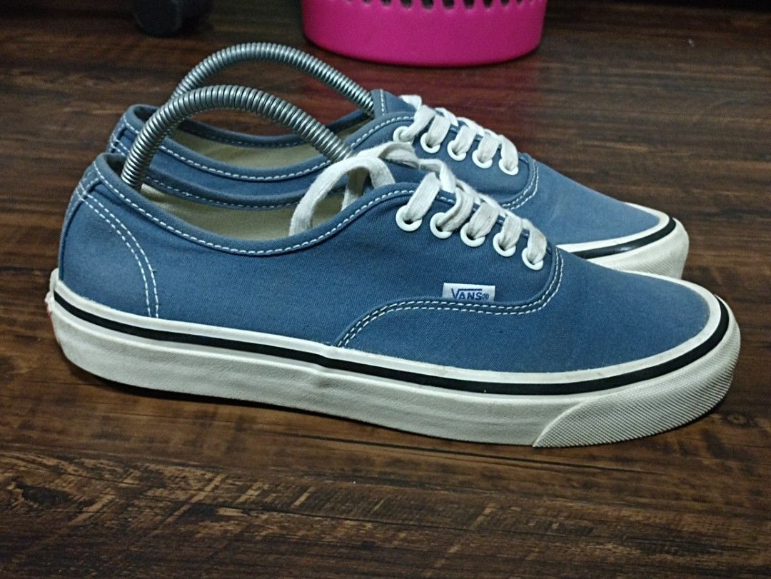 Vans Authentic Navy style 44 second branded