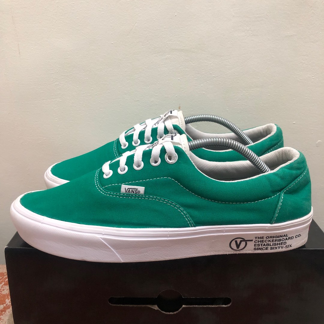 Vans era size 11 top