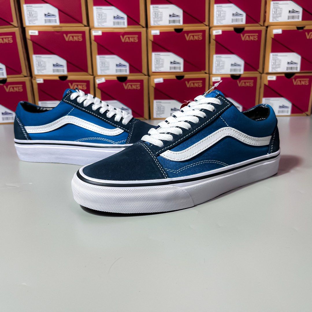 Vans old clearance skool biru navy
