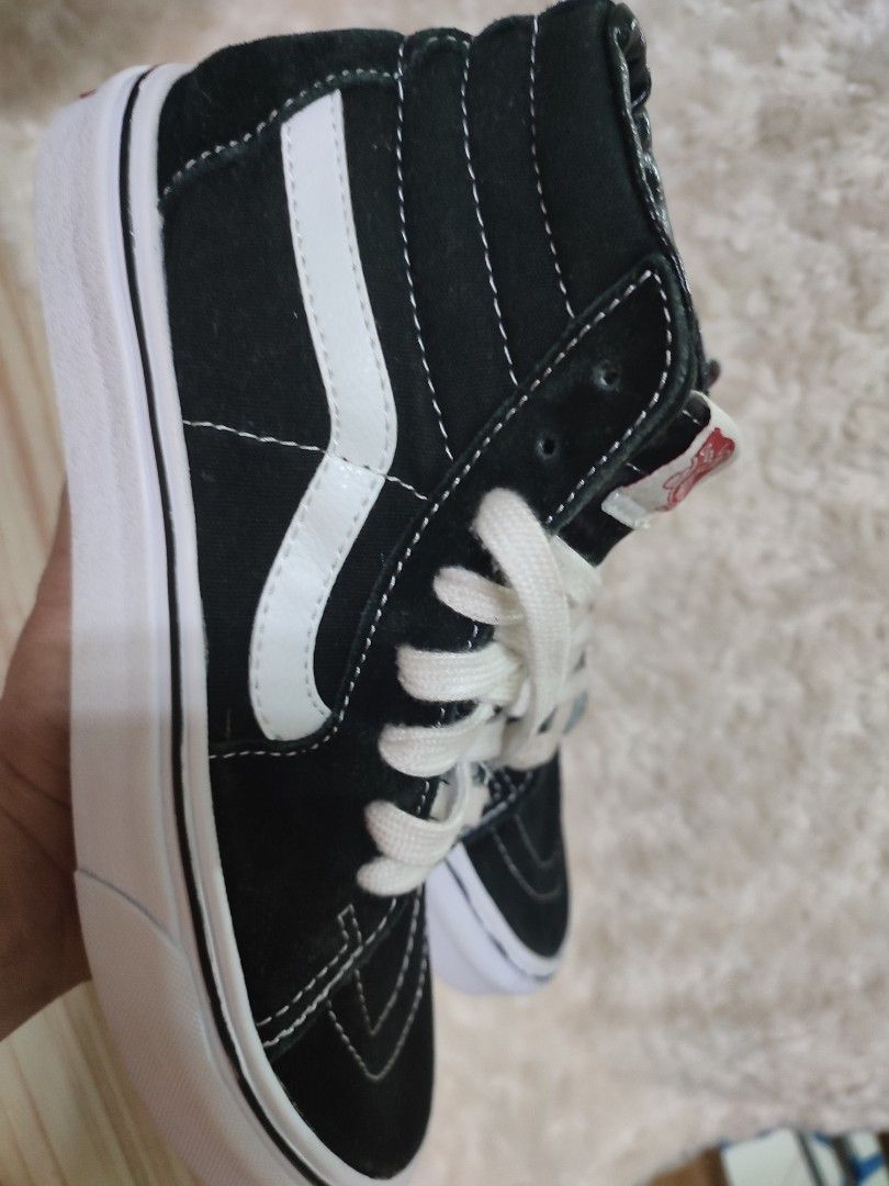 High top vans deals size 5.5