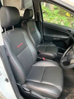 WISH ZNE10 CAR SEATS