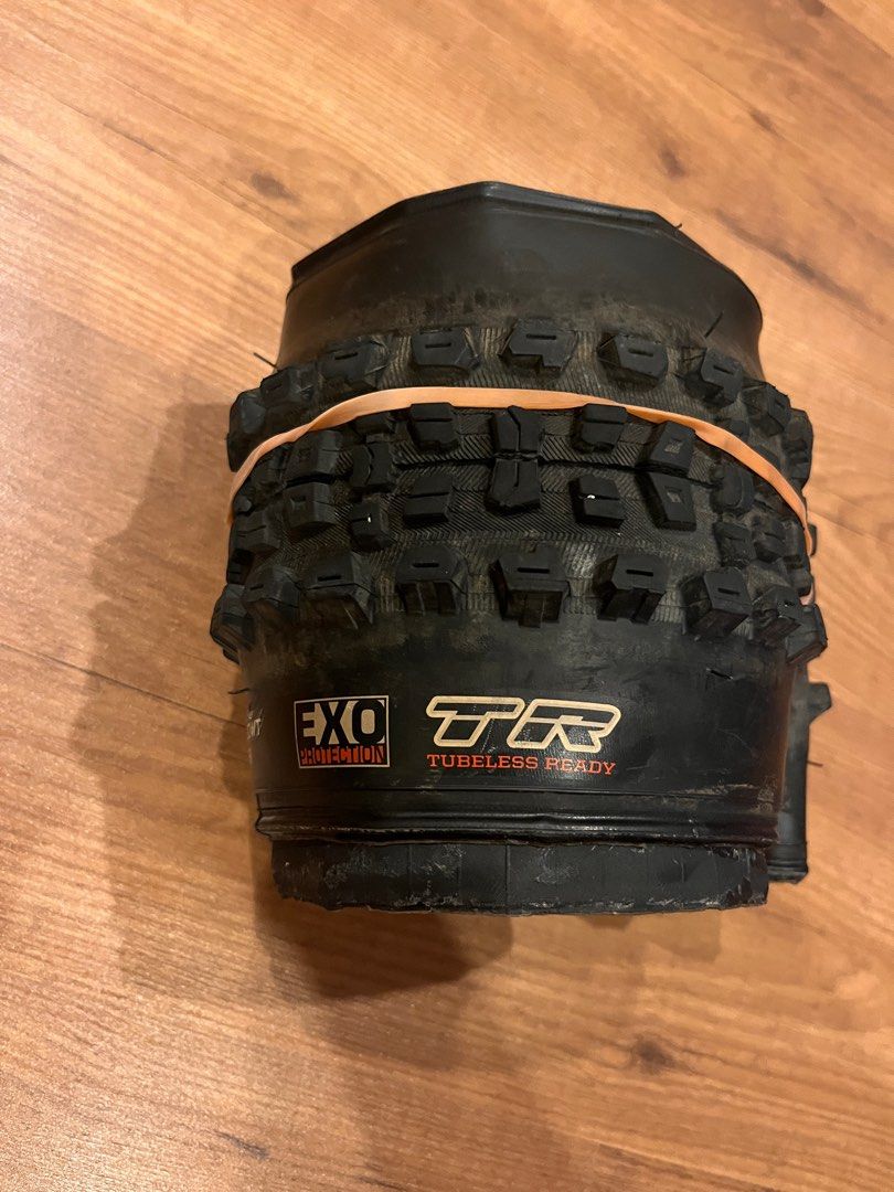 Maxxis aggressor 27.5 x 2.8 sales