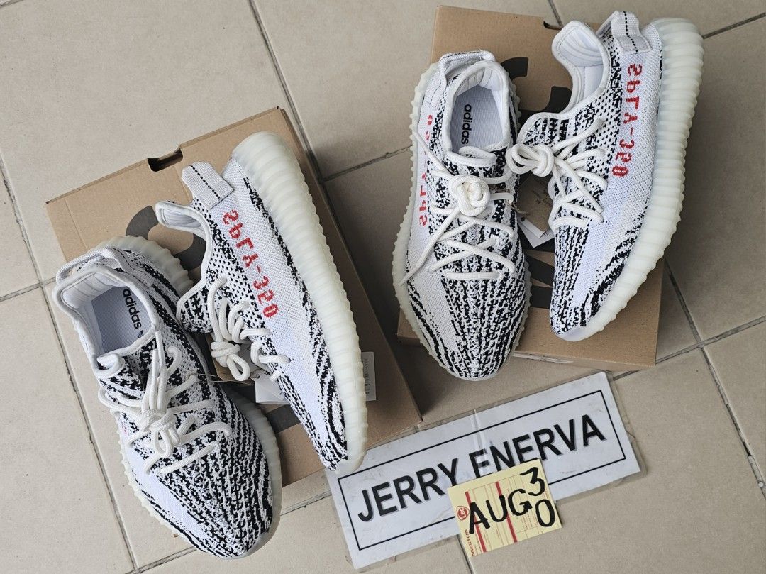 Yeezy 350 Zebra
