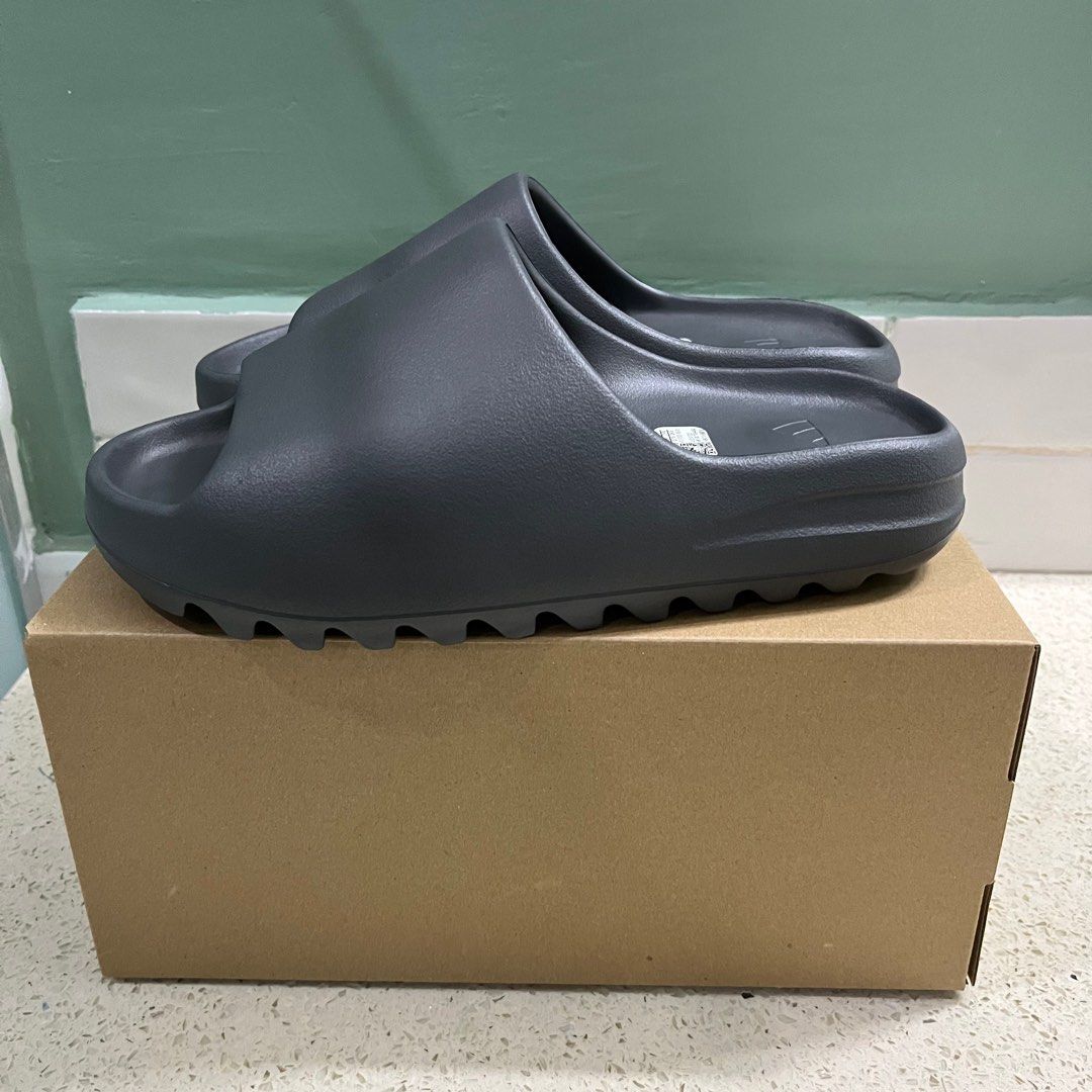 Yeezy Slide Granite, Men's Fashion, Footwear, Slippers u0026 Slides on Carousell