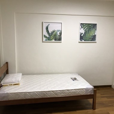 (Category: ) located in . Submitted by hwselling (Listing ID 1252146728, Image 1). Description: .