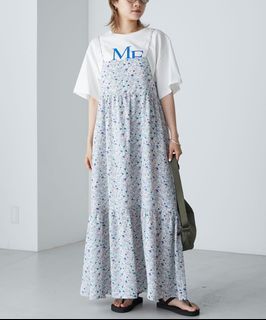 日系清新碎花洋裝 日牌正品 日本代購購入
