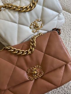 Chanel 19 Small Quilted CC Flap Bag in Coral Gold Hardware Pre-order,  Luxury, Bags & Wallets on Carousell