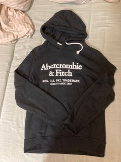 Abercrombie & Fitch A&F黑色帽T