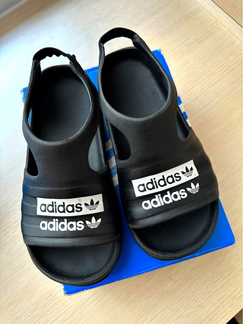 Adidas play best sale slides