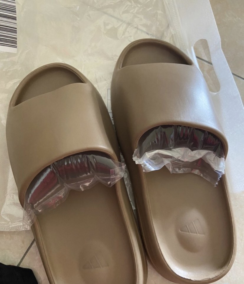 adidas yeezy slides kaws price
