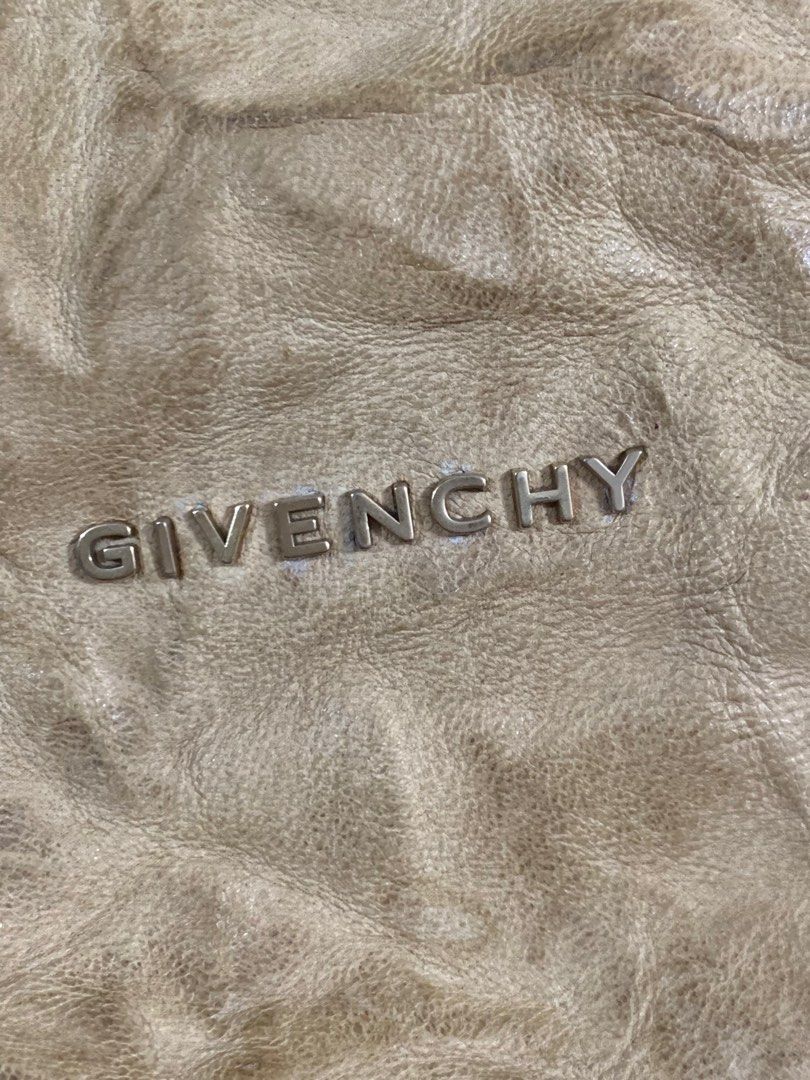 Authentic GIVENCHY Wrinkled Sheepskin Large pandora Weekender crossbody