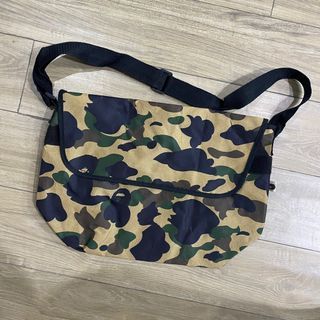 BAPE A Bathing Ape BAPE 2021 Shoulder Bag Side Bag Chest with Carabiner  SUPREME