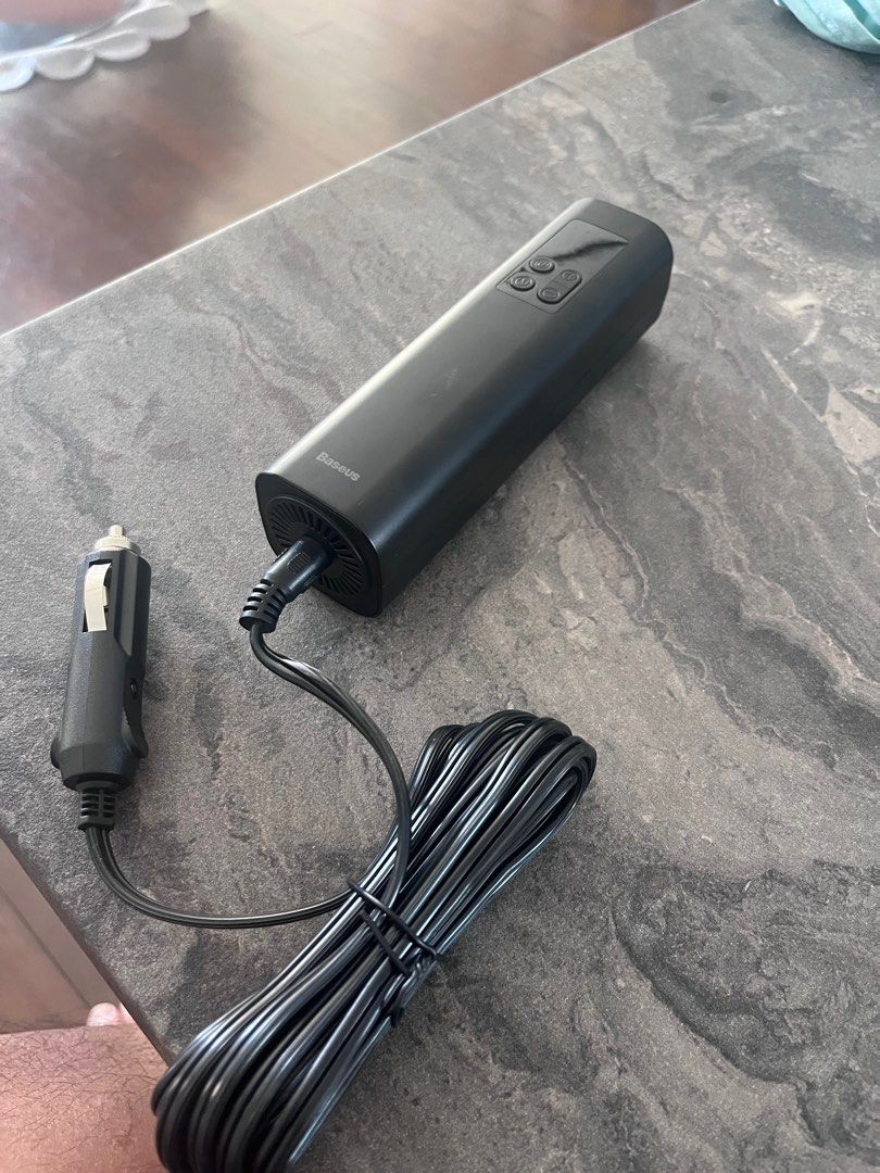 Basseus pump (Category: Other Sports Equipment and Supplies) located in Singapore. Submitted by quenman (Listing ID 1252017397, Image 2). Description: Bought weongly has it comes with car plug only. Brand new so my loss is your gain.
