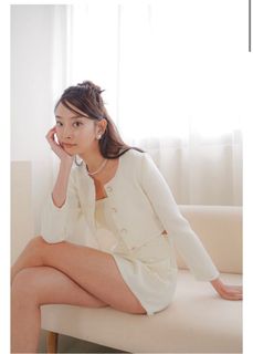 (Category: ) located in . Submitted by shopluna_ (Listing ID 1252085038, Image 1). Description: .