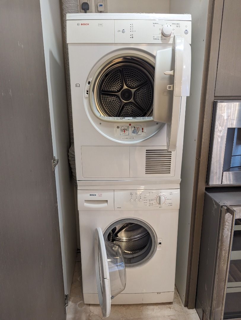Bosch stacked store washer dryer