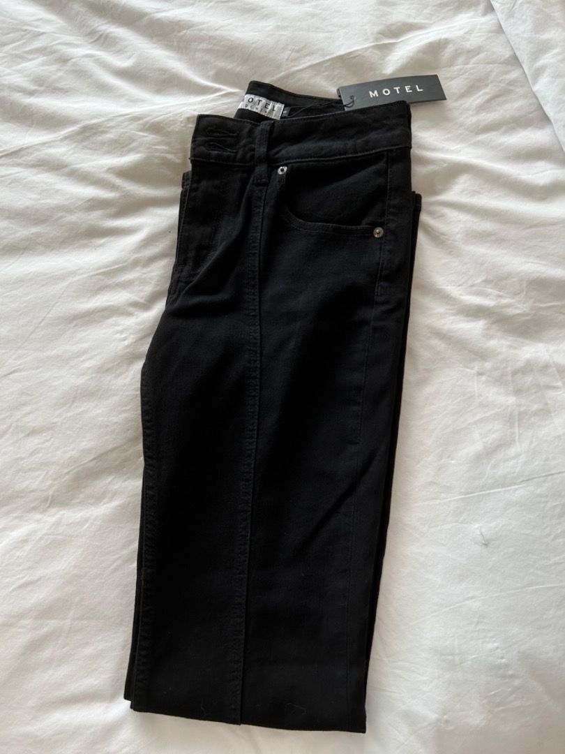 brand new Motel rocks Low rise flare jeans, Women's Fashion