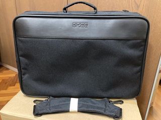 Bree overnight luggage bag travel laptop