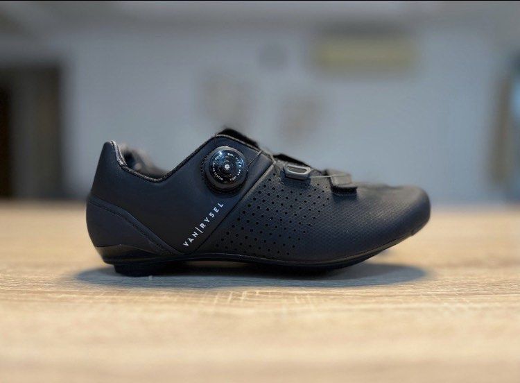 Clipless vans hotsell