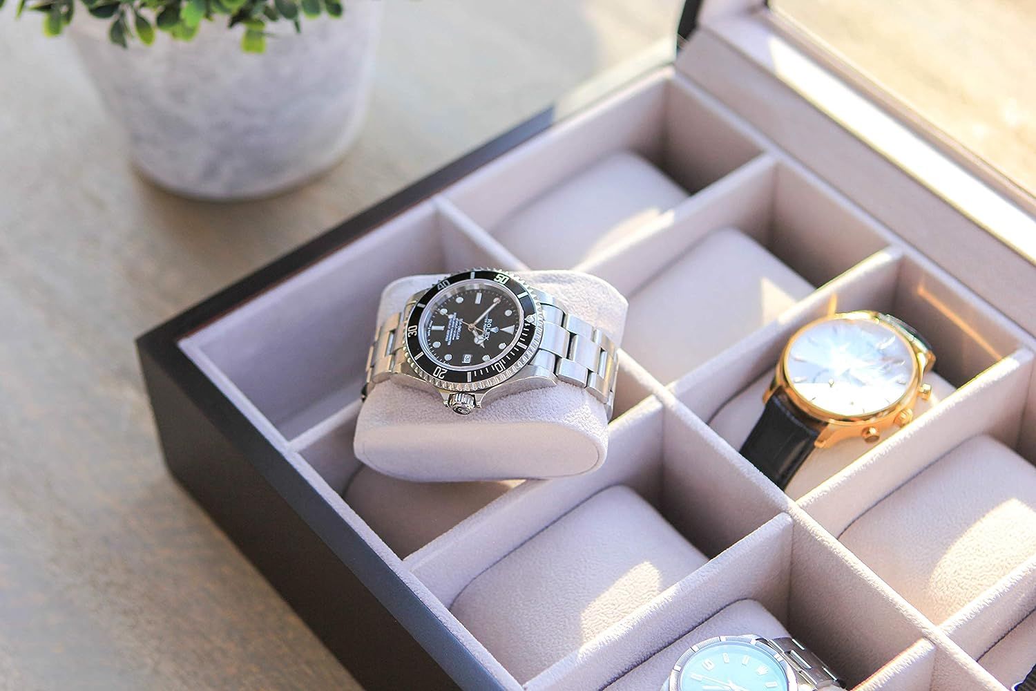Case elegance top watch box