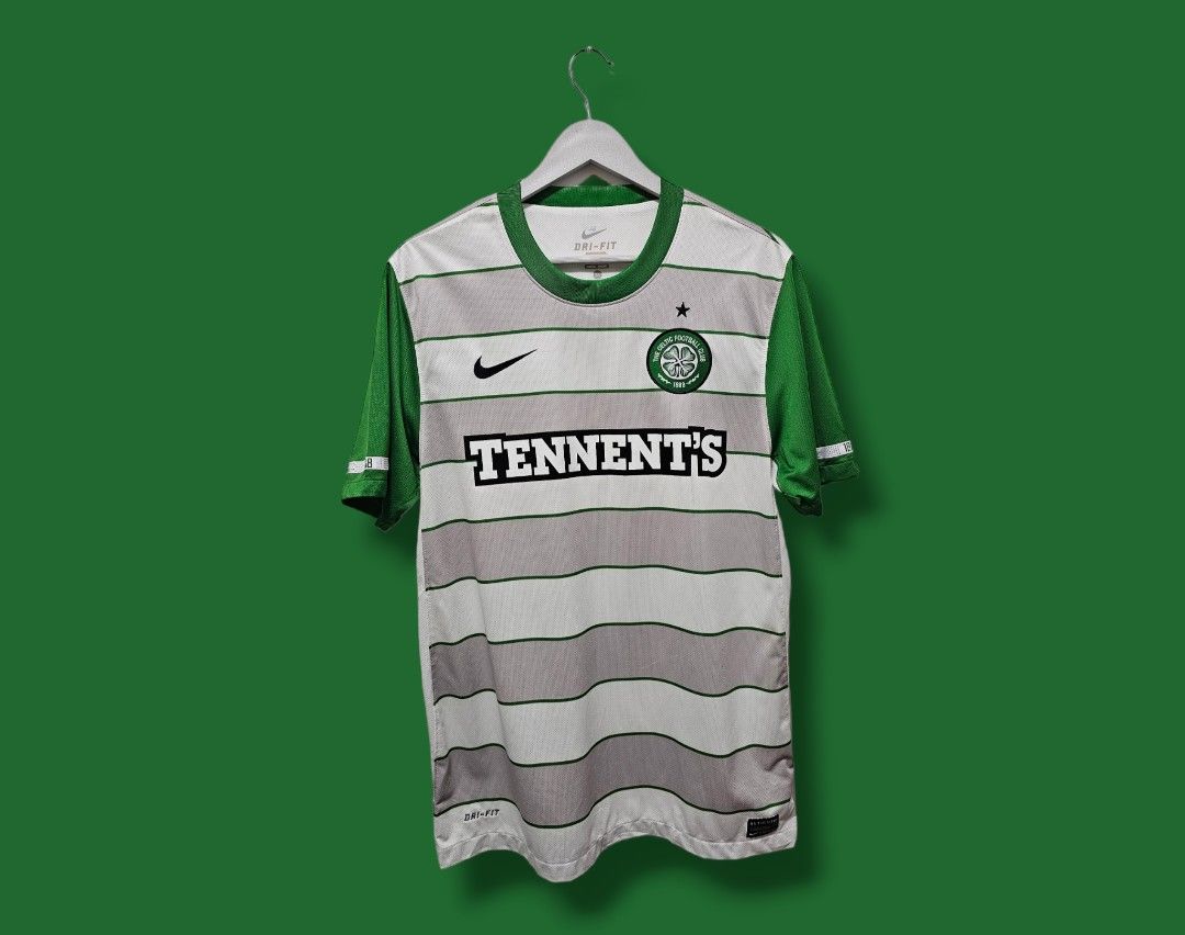 Celtic FC 2011/2012 Away Jersey, Men's Fashion, Activewear on