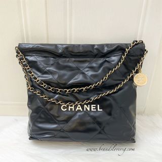 Chanel 22 Chain Hobo Handbag Medium Black Shiny Calfskin & Gold-Tone  Metal NWT
