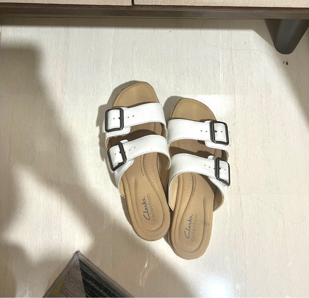 clarks open toe shoes