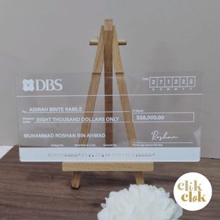 Clear Acrylic Mock up Cheque with Stand