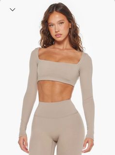 (Category: ) located in . Submitted by clothesfors4le (Listing ID 1252052157, Image 1). Description: .