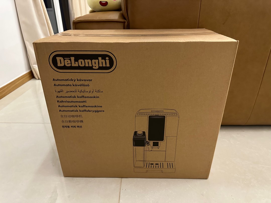 Delonghi Dinamica Plus Coffee Machine, TV & Home Appliances, Kitchen