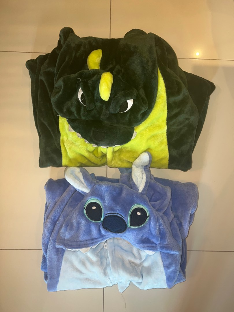 Stitch hooded blanket on sale primark