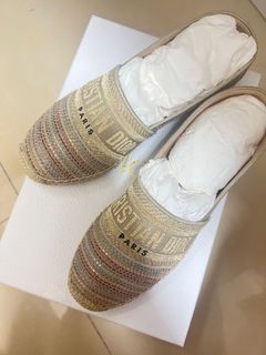 （分類：）位於 。 由 alterego021 提交（商品編號 1252168050，圖片 1）。簡介： 。